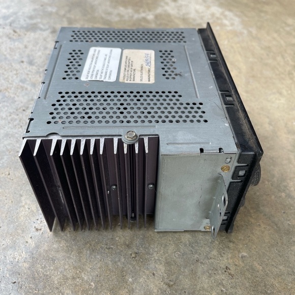 01 Oldsmobile Bravada AM FM CD cassette radio receiver Part No 09376173 - Picture 8 of 8